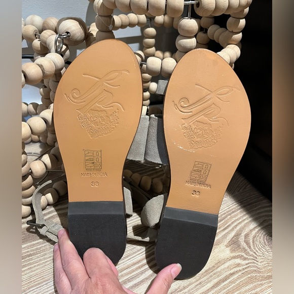 🌼Free People Sandal, Size 7 1/2 (NWOB) Torrence Suede Sandal - Picture 11 of 16